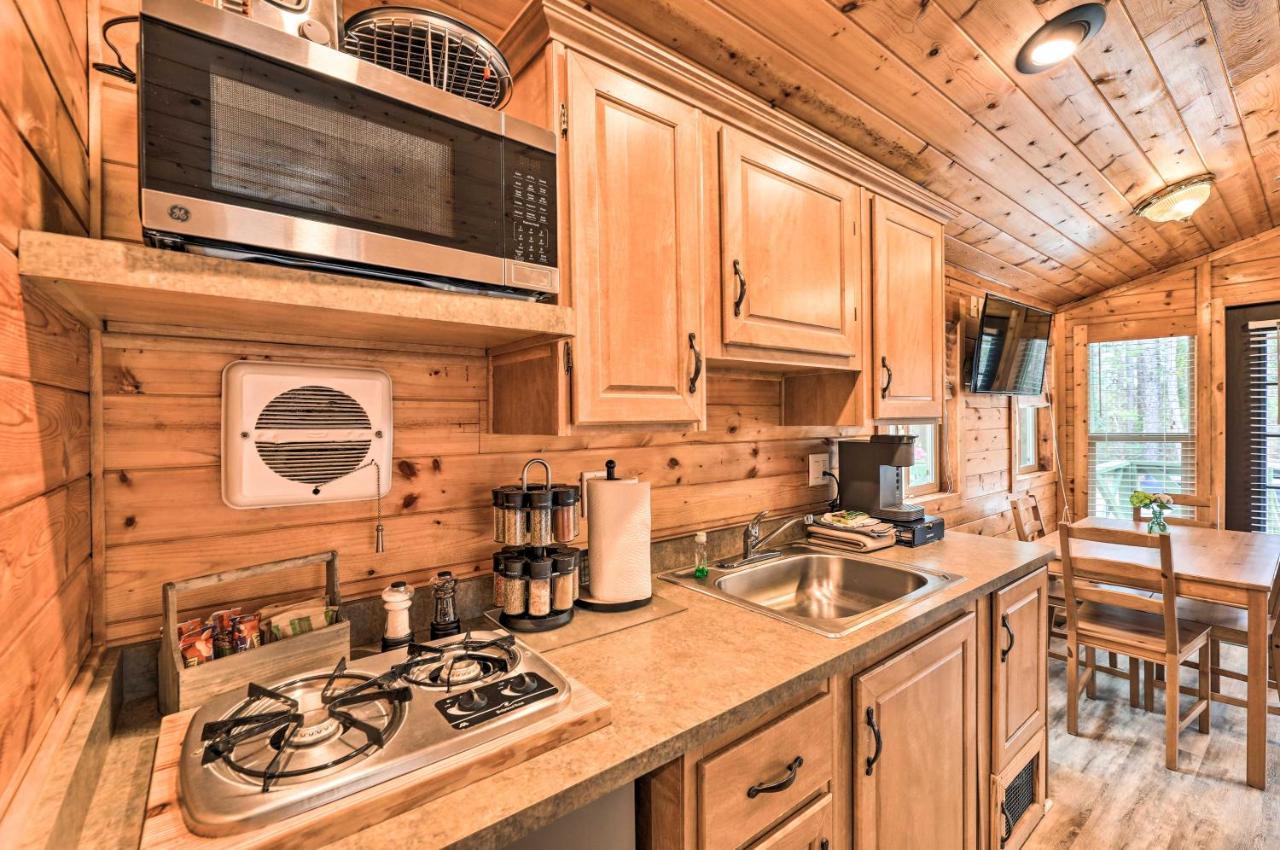 Beautiful New Bern Studio Cabin With Fire Pit! Exterior foto